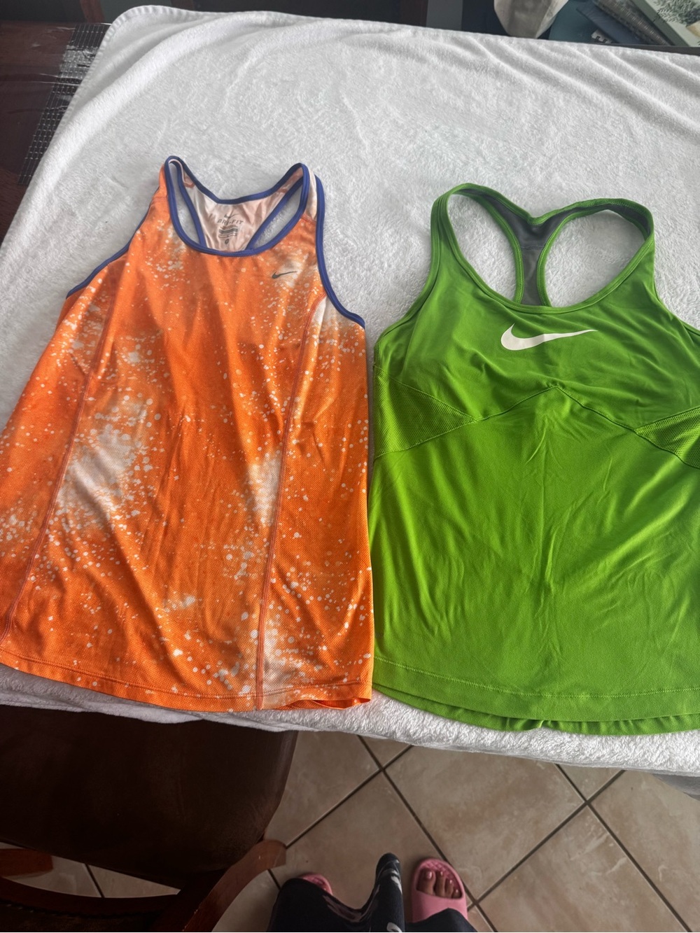 Nike Women's Green Racerback Performance Tank Top
